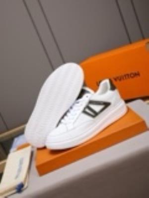 wholesale quality men's louis vuitton shoes model no. 835